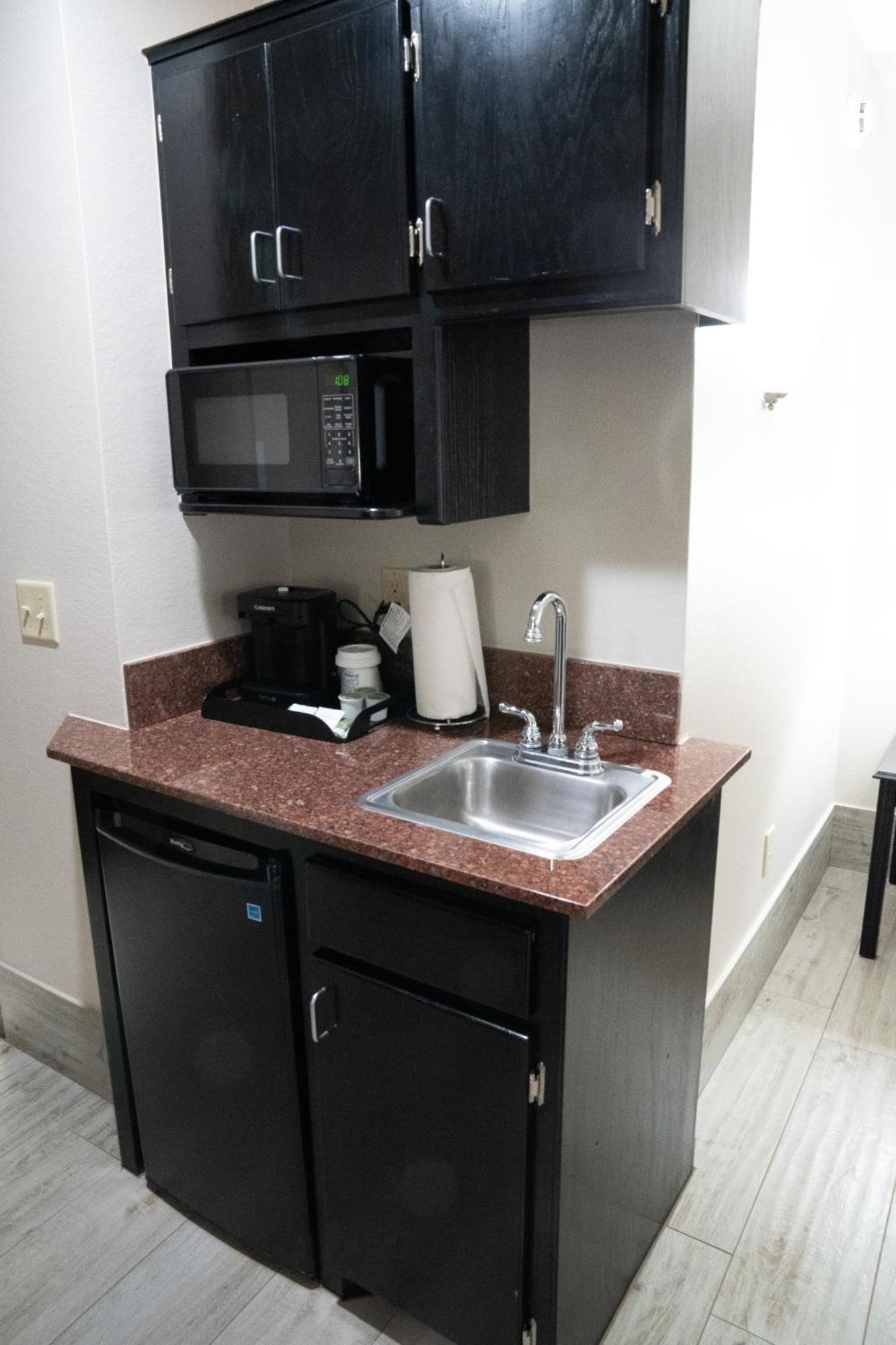 Lucille'S Hotel Weatherford Esterno foto