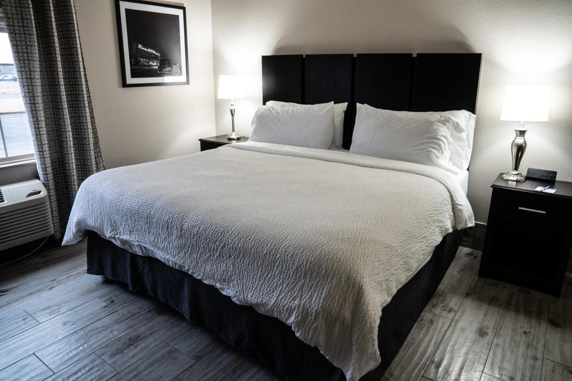 Lucille'S Hotel Weatherford Esterno foto