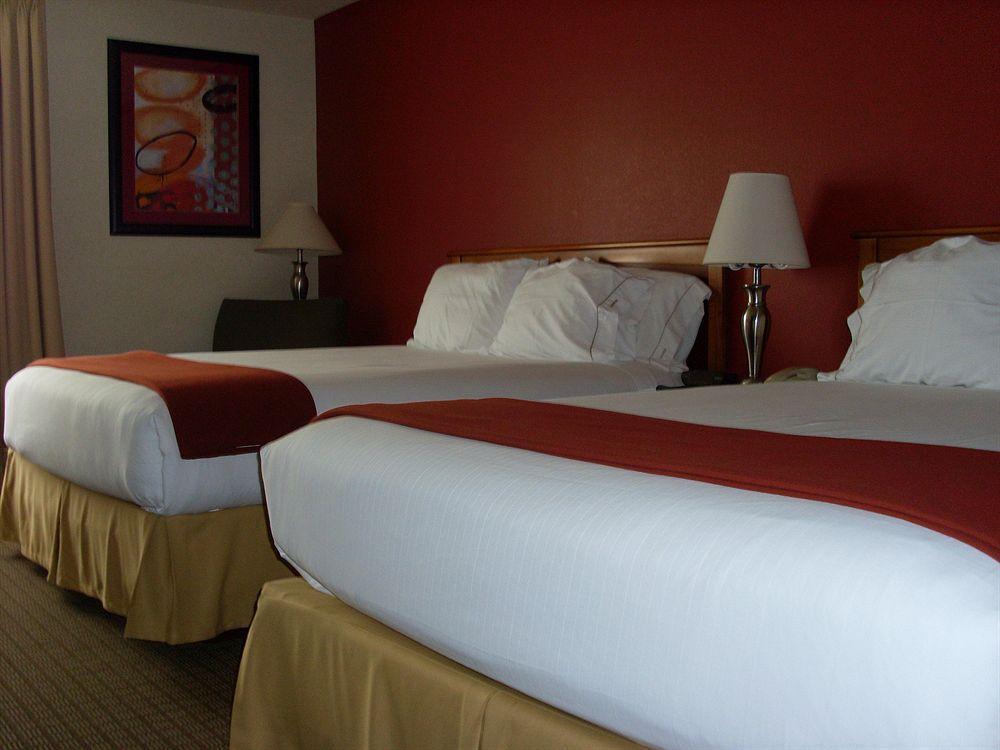 Lucille'S Hotel Weatherford Esterno foto